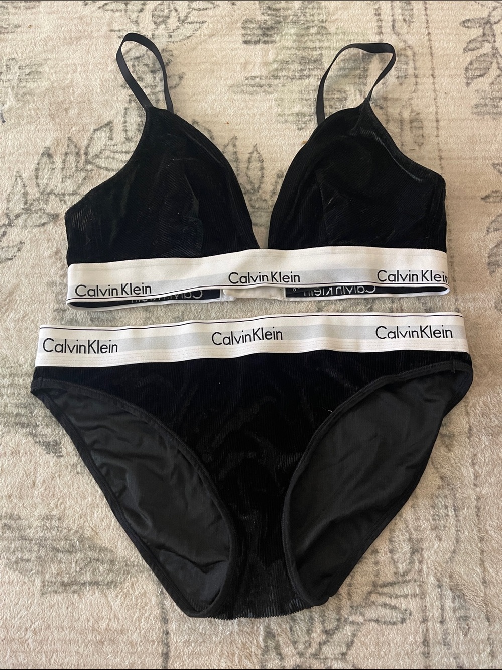 Calvin Klein XL velvet bra and panties